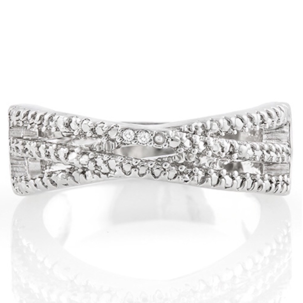 0.10ctw Genuine Diamond 14k White gf  Size 8